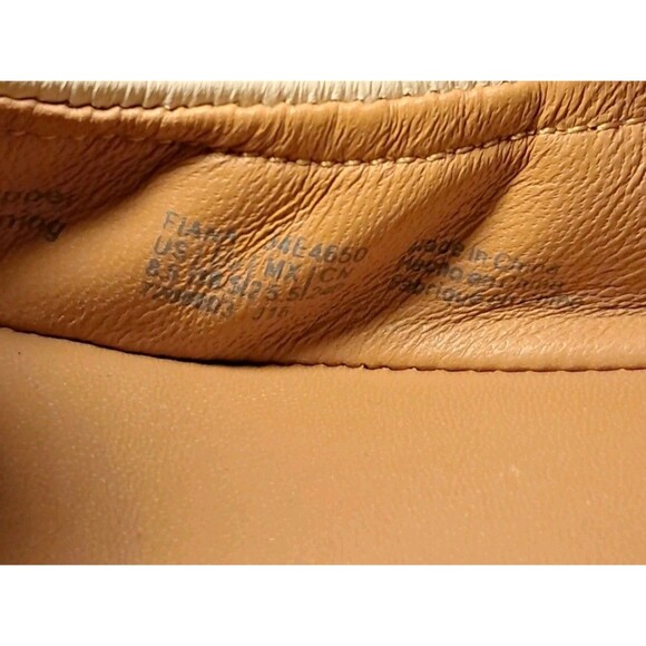 Calvin Klein Fiana Leather Ballet Flats Beige With Gold Cap Toe Slip On Size 8.5 - Picture 6 of 10